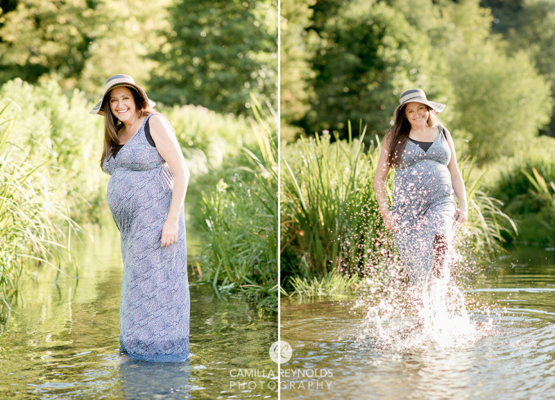 pregnancy photo shoot piver stream outdoors Cotswolds